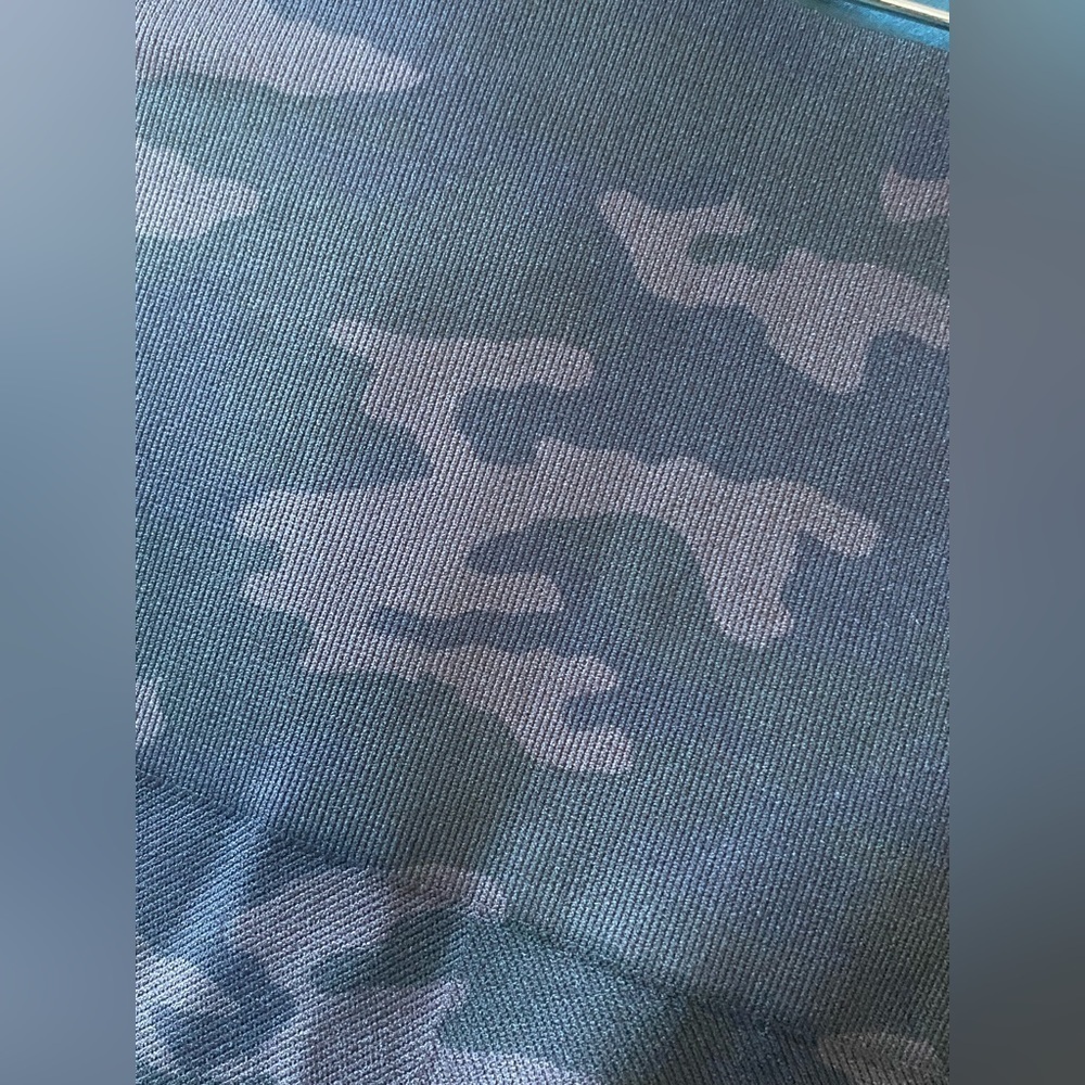 Spanx Look At Me Now Full Length Leggings in Black Camo - New with tags - Picture 10 of 12